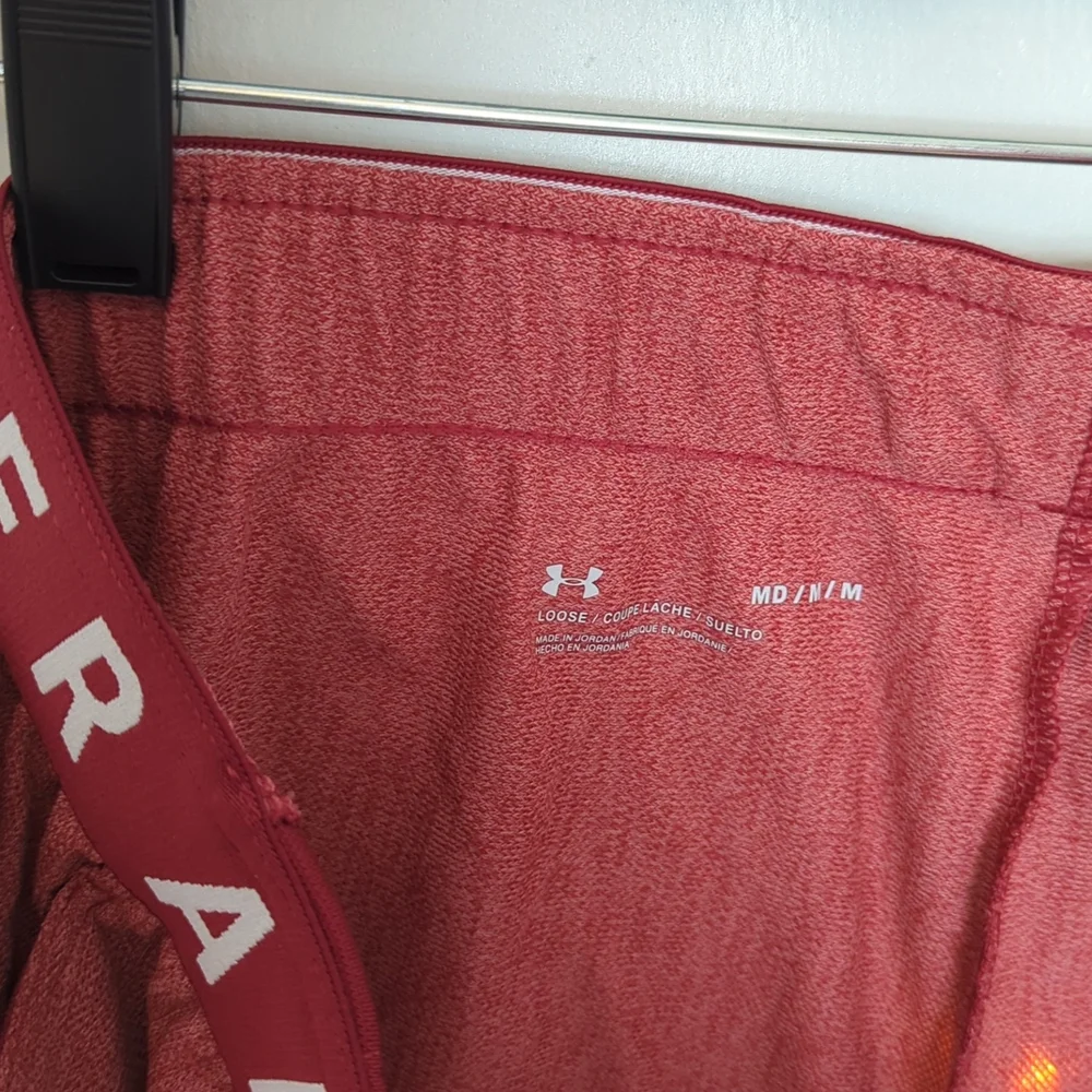🌟 NWT Under Armour Women's M Loose Running Shorts - Perfect for Fitness Lovers! - Picture 5 of 6
